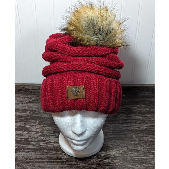 Women's Red Winter Knit Hat with Faux Fur Pom Pom - Picture 1 of 4